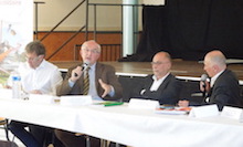 Table-ronde de synthèse avec de gauche à droite : Pierre Langlade, Hugues Sibille, Patrick Pignard, Rachid Cherfaoui et Laurent Trogrlic (absent sur la photo) 